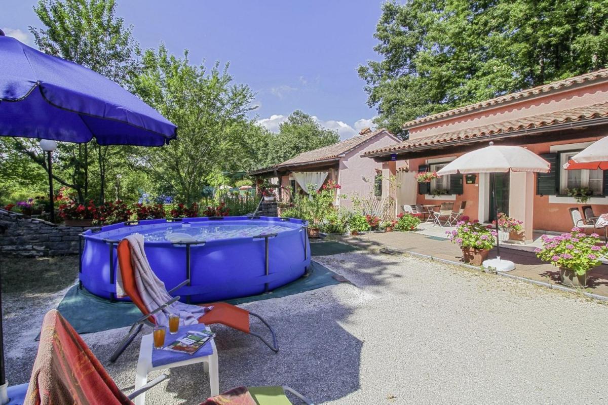 Dalibor In Jakacici - Haus Fuer 2-4 Personen Gračišće Exterior foto